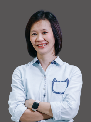 นางสาวครองขวัญ นามวงศ์