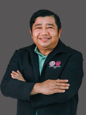 นายไพจิตต์ สายจันทร์