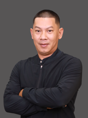 อาจารย์พิทักษ์ เรืองรัศมี