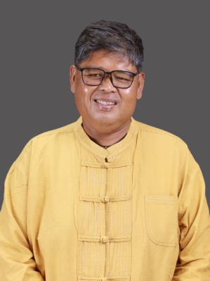 อาจารย์เกริกขจร รื่นณรงค์